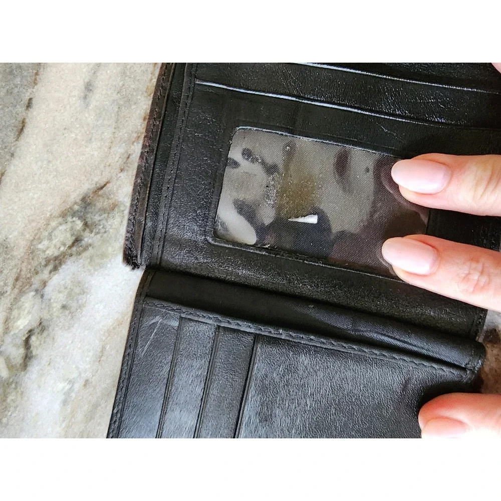 Mizuho Mens Black Genuine Stingray Skin Trifold Wallet White Pearl Eye Exotic